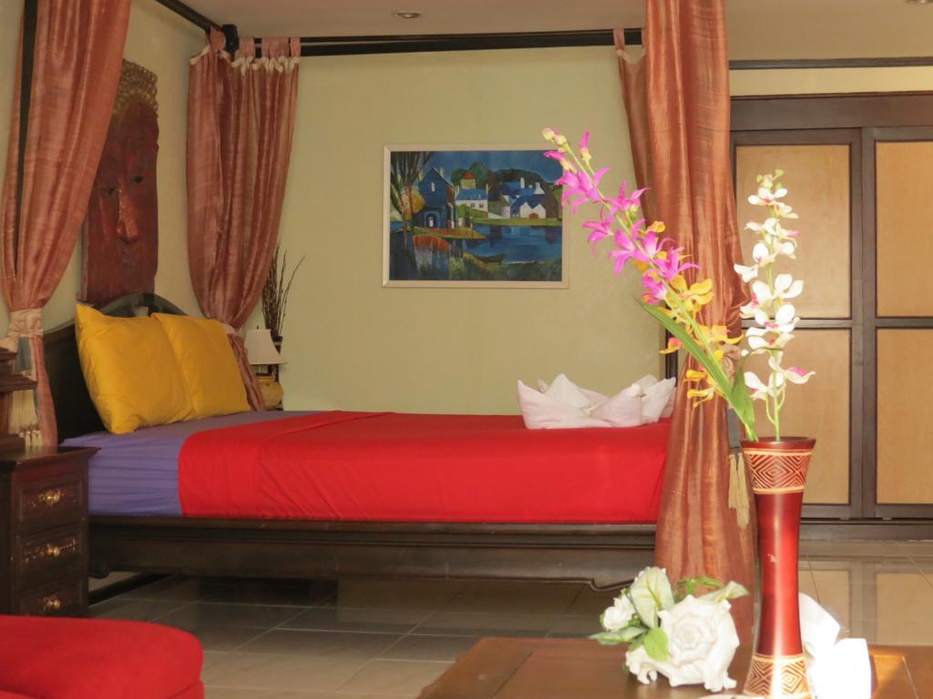 Jomtien Plaza Suite Apartments Ruang foto