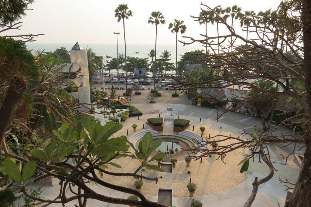 Jomtien Plaza Suite Apartments Ruang foto